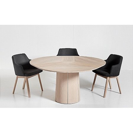 Skovby - SM33 Round Dining Table  plus SM65 Chairs