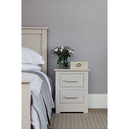 Hill And Hunter - Modo 2 Drawer Bedside