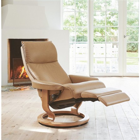 Stressless - Aura Recliner Chair with leg